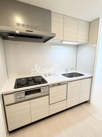 コンフォリア・リヴ豊洲キャナルの物件内観写真